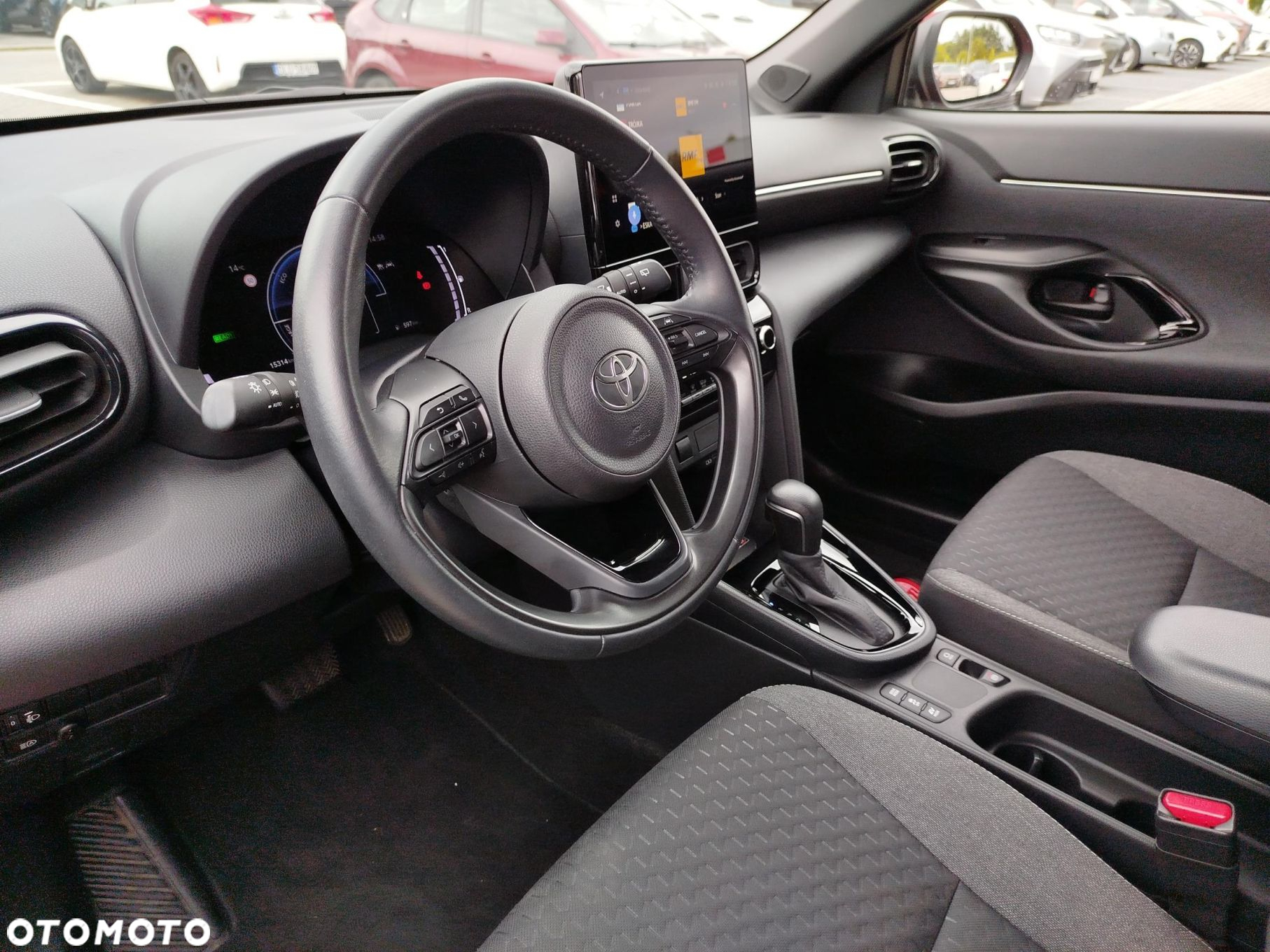 Toyota Yaris Cross - 10