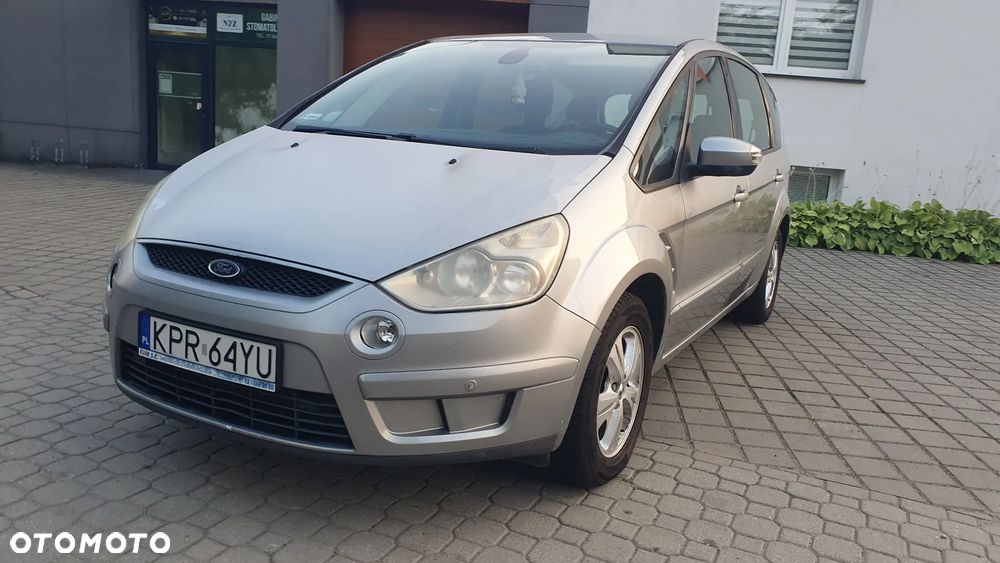 Ford S-Max - 10
