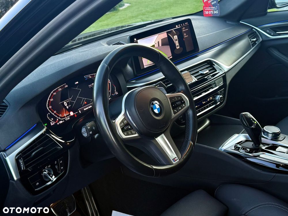 BMW Seria 5 - 35