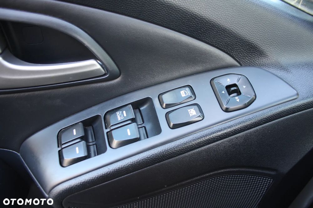 Hyundai ix35 2.0 2WD Comfort - 18