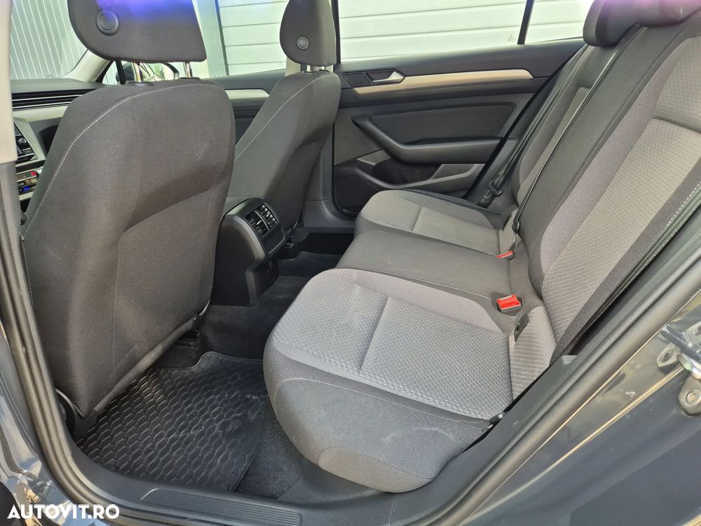 Volkswagen Passat 1.5 TSI ACT Trendline - 20