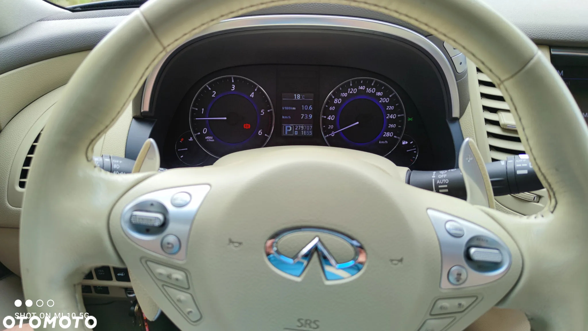Infiniti QX70 3.0d S - 2
