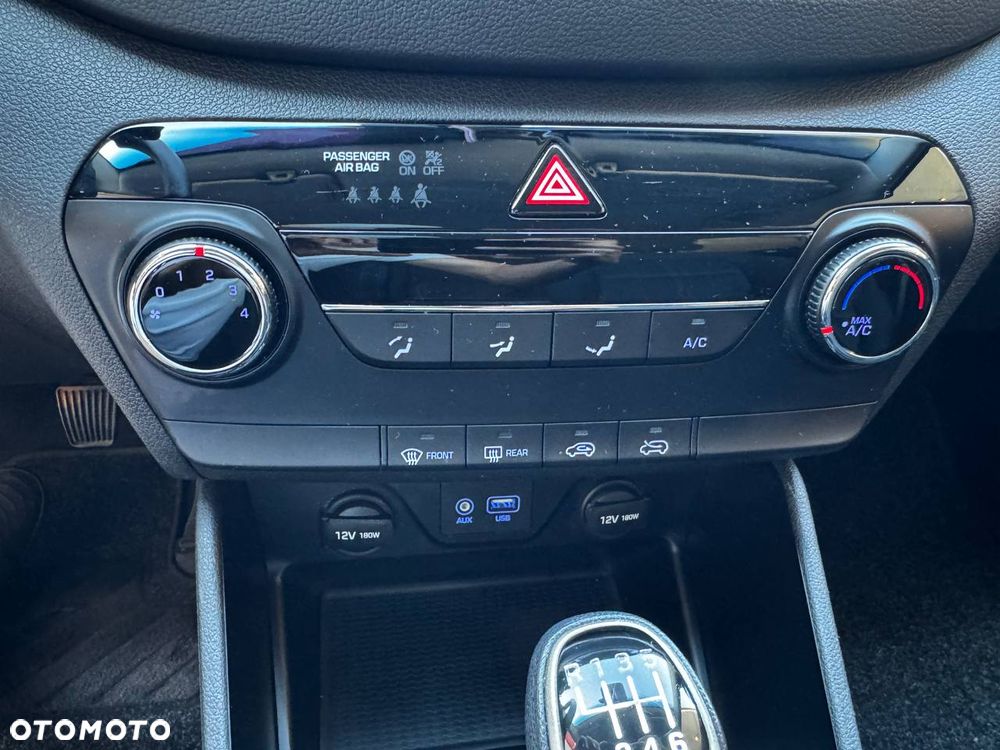 Hyundai Tucson blue 1.6 GDi 2WD Passion - 11