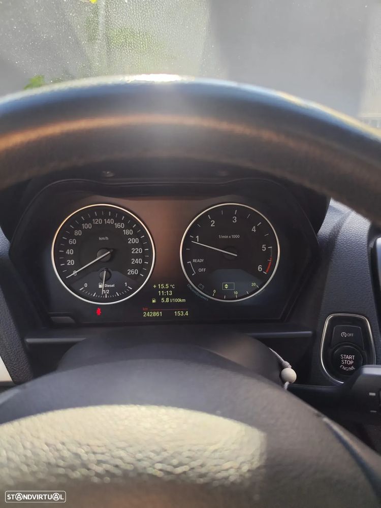 BMW 118 d Line Urban - 8