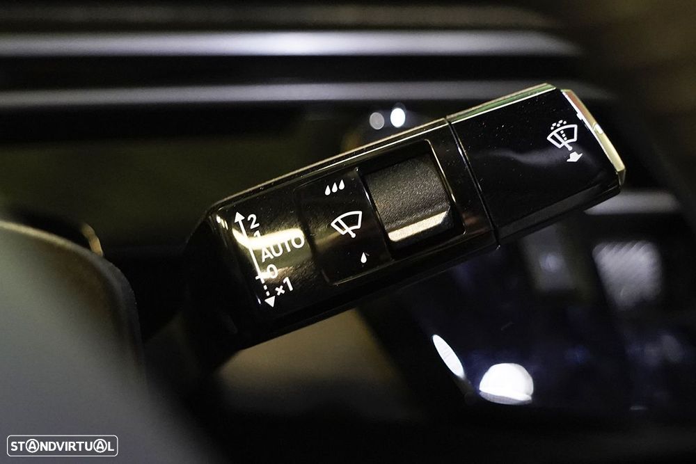 Peugeot 3008 1.2 Hybrid Allure e-DCS6 - 14