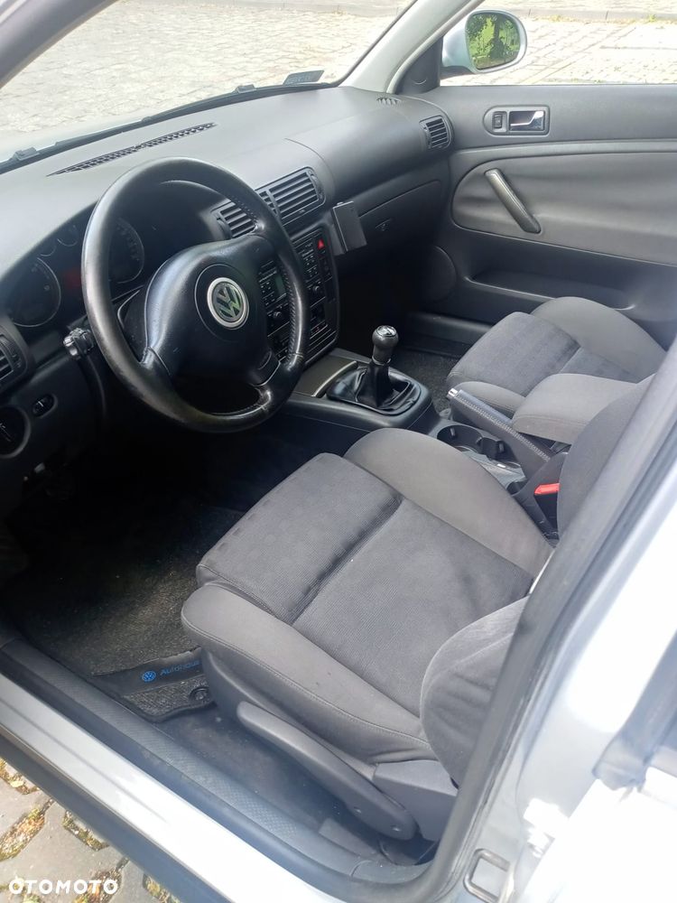 Volkswagen Passat 1.9 TDI - 6