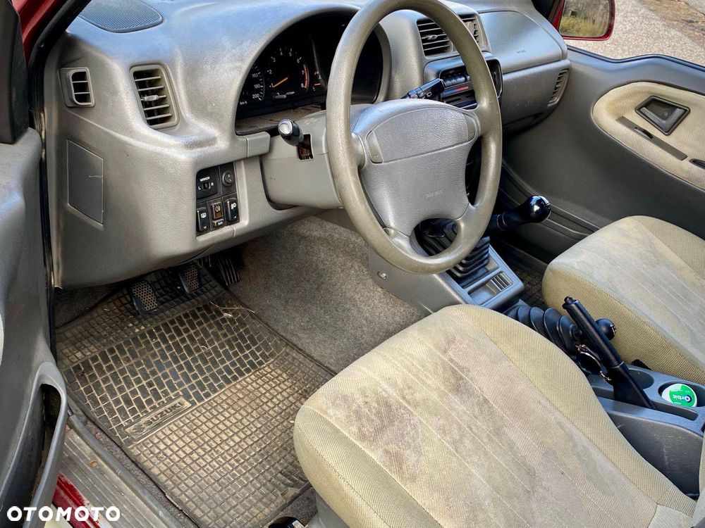Suzuki Vitara 2.0 V6 Long - 6
