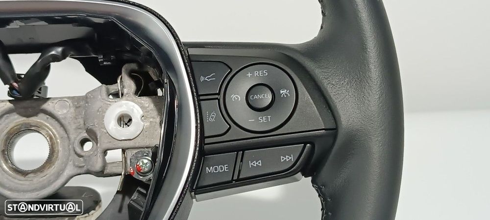 VOLANTE TOYOTA COROLLA (E21) HYBRID ACTIVE - 9