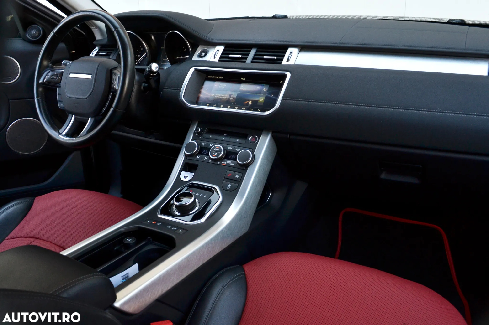 Land Rover Range Rover Evoque 2.0 D200 MHEV SE - 10