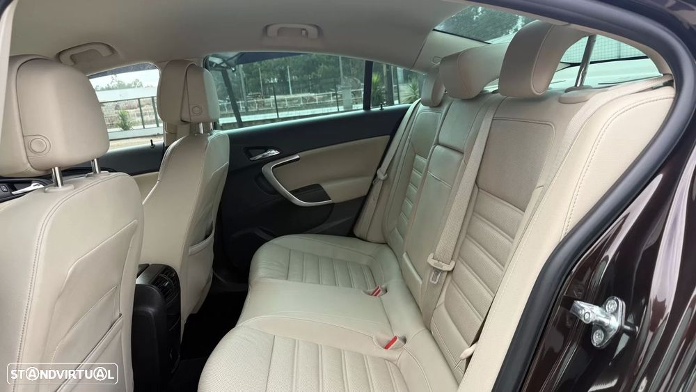 Opel Insignia 2.0 CDTI executive S/S - 54