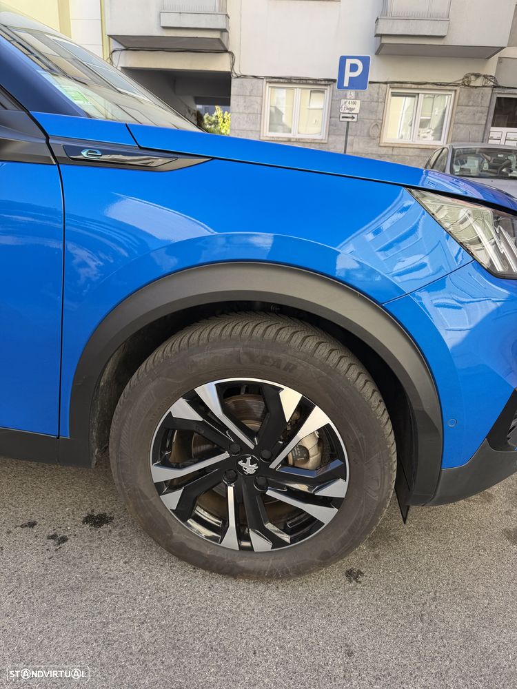 Peugeot e-2008 - 8