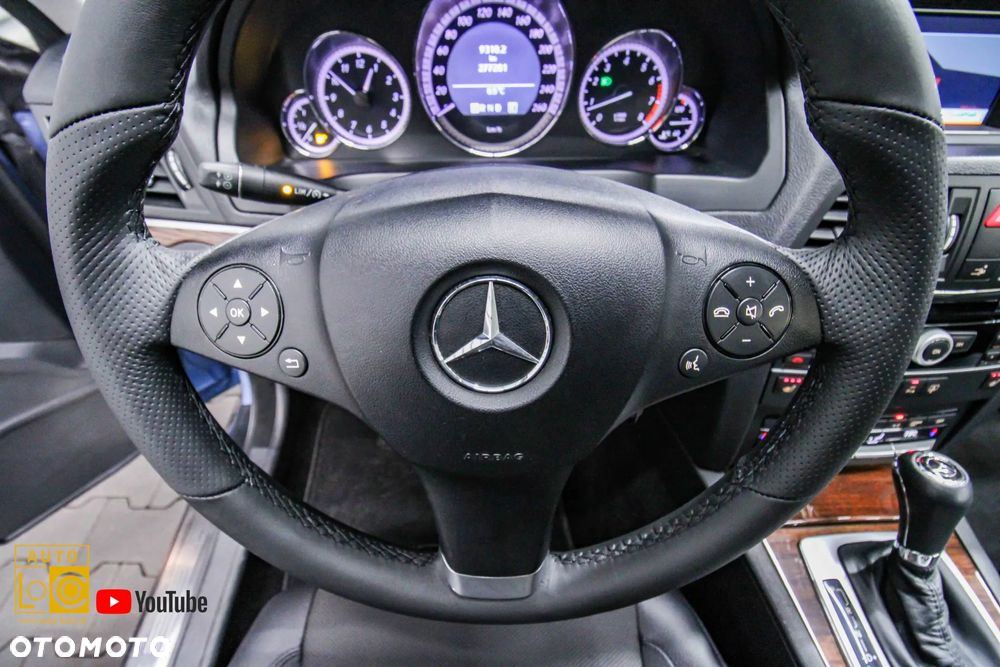 Mercedes-Benz Klasa E 250 CGI BlueEFFICIENCY Automatik Avantgarde - 23