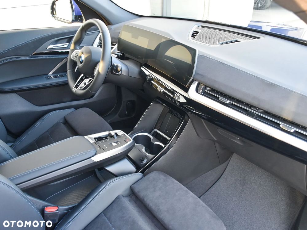 BMW X2 sDrive18d - 23