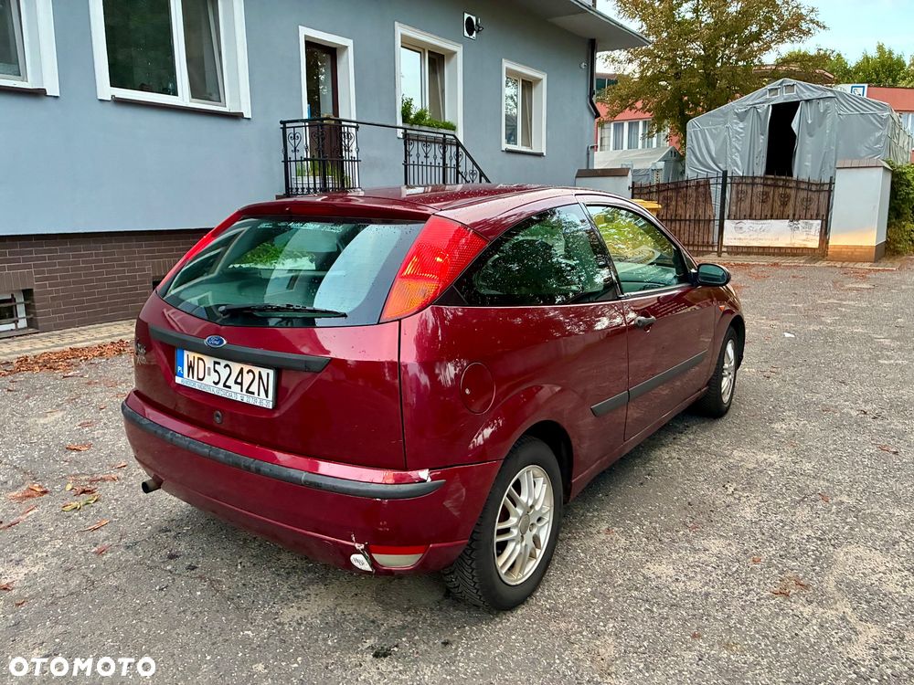 Ford Focus 1.6 X100 - 8