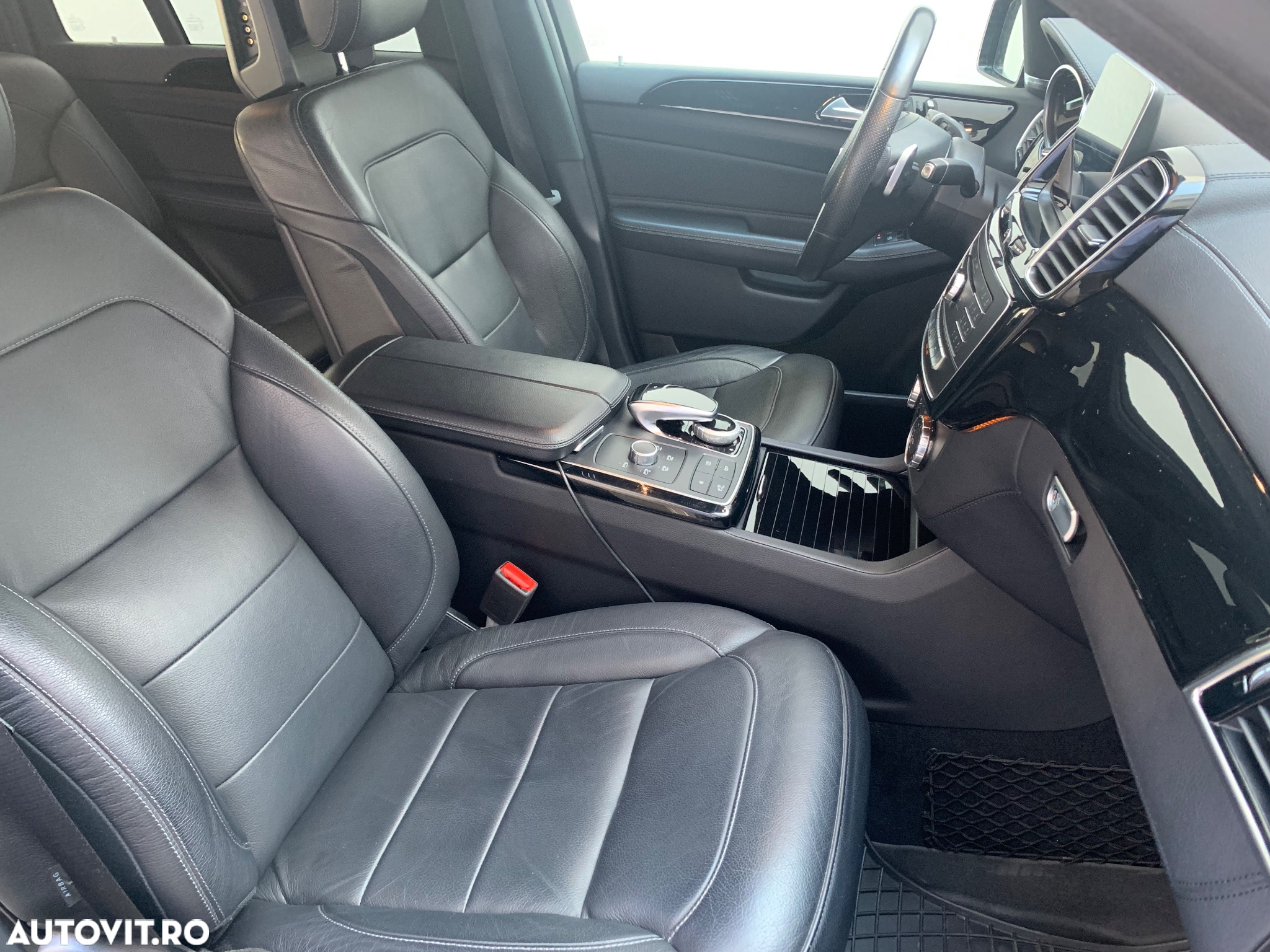Mercedes-Benz GLS 400 4MATIC Aut - 15