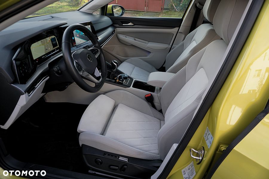 Volkswagen Golf - 21