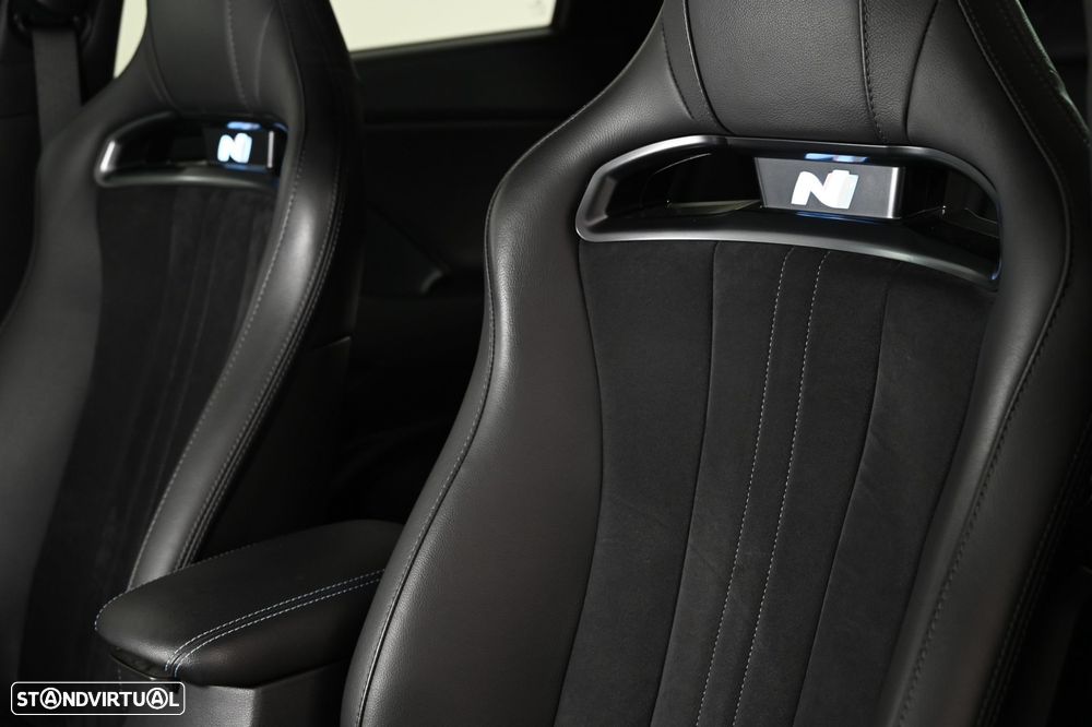 Hyundai i30 N 2.0 T-GDi Pack Performance - 32