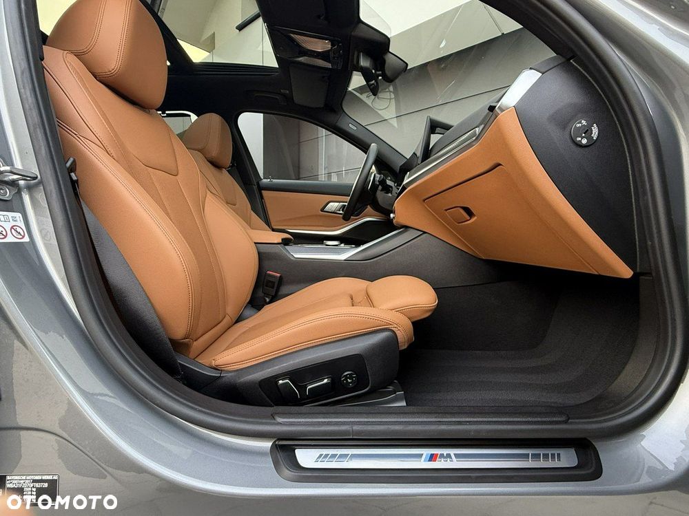 BMW Seria 3 320d xDrive Edition M Sport Shadow - 13