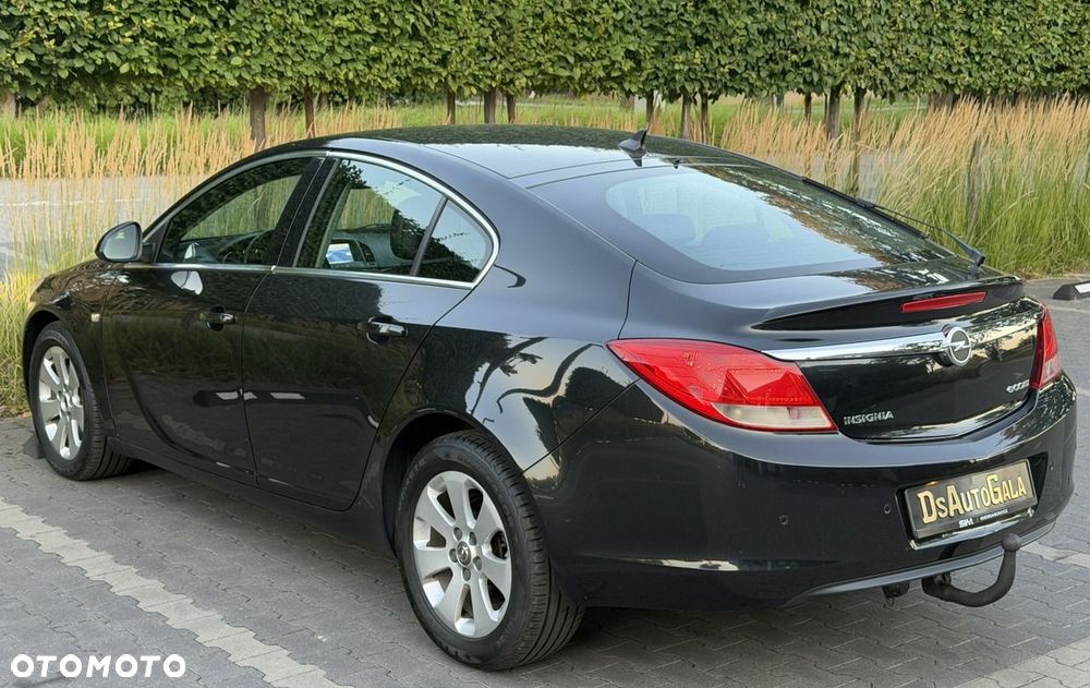 Opel Insignia - 10