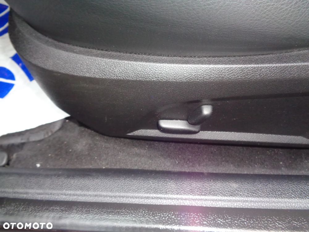 Ford Mondeo 2.0 Ghia Executive - 21