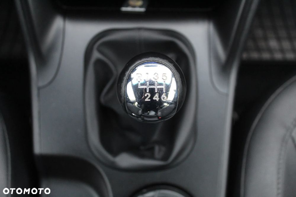 Hyundai ix35 1.6 GDI Comfort 2WD - 25