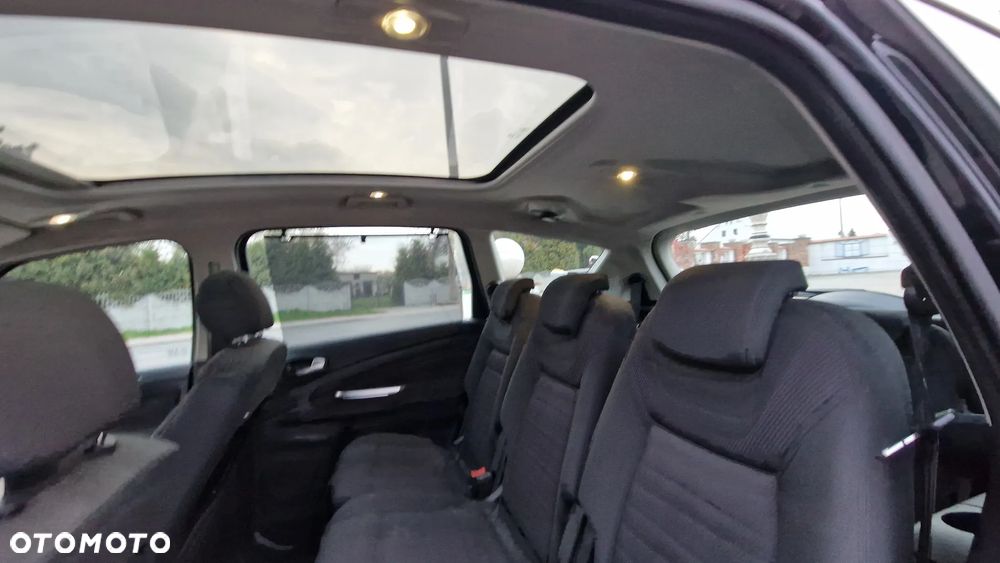 Ford S-Max 2.0 TDCi Titanium - 26