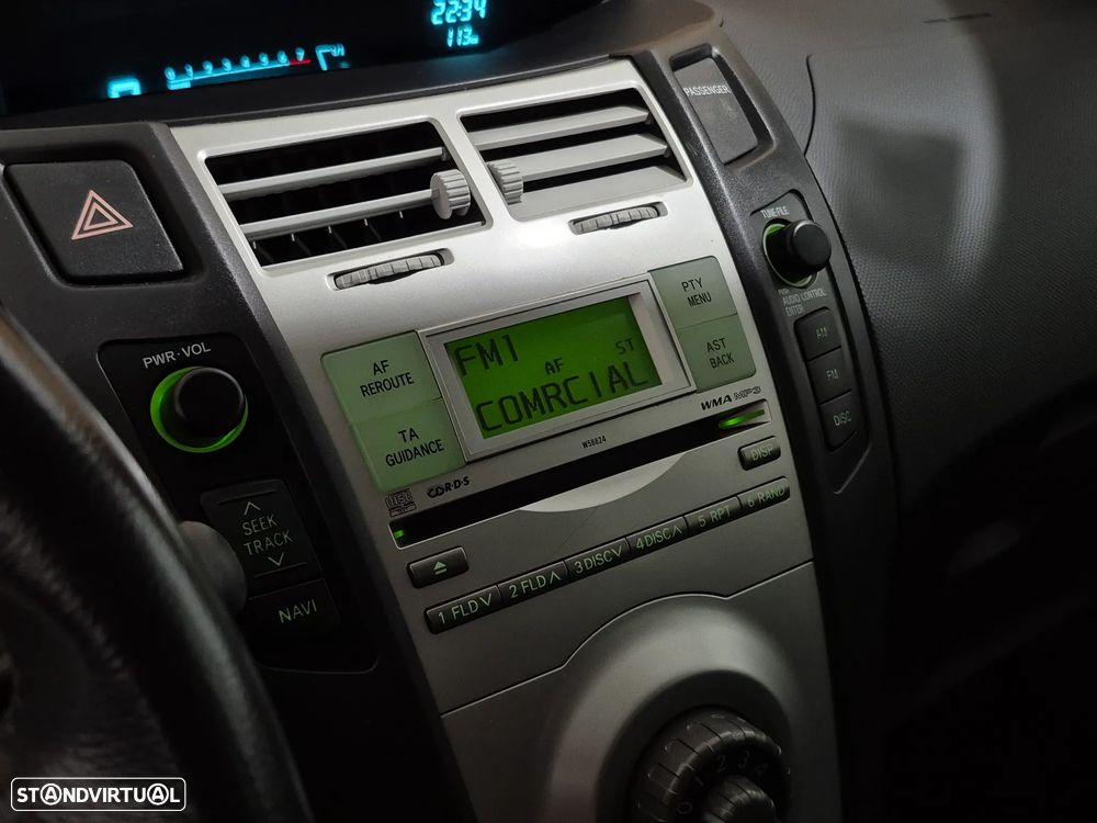 Toyota Yaris 1.0 VVT-i AC - 20