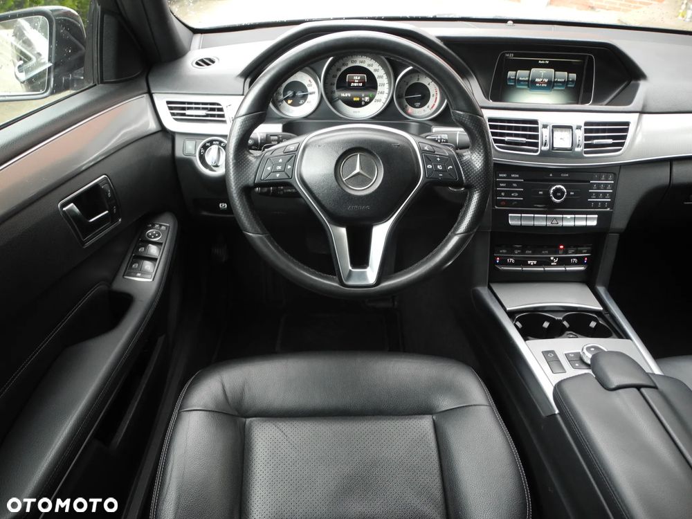 Mercedes-Benz Klasa E - 6