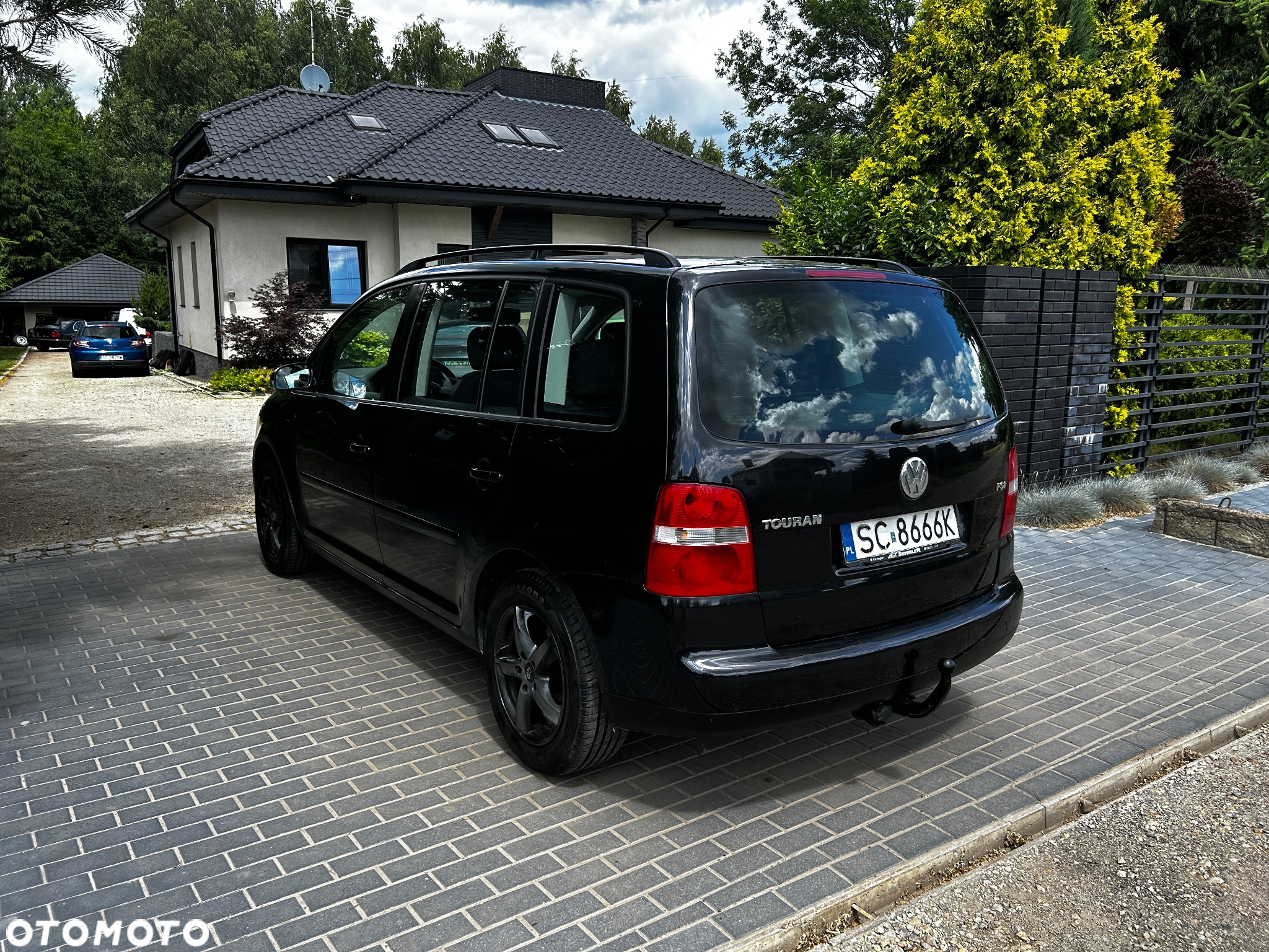 Volkswagen Touran 1.6 FSI Trendline - 5