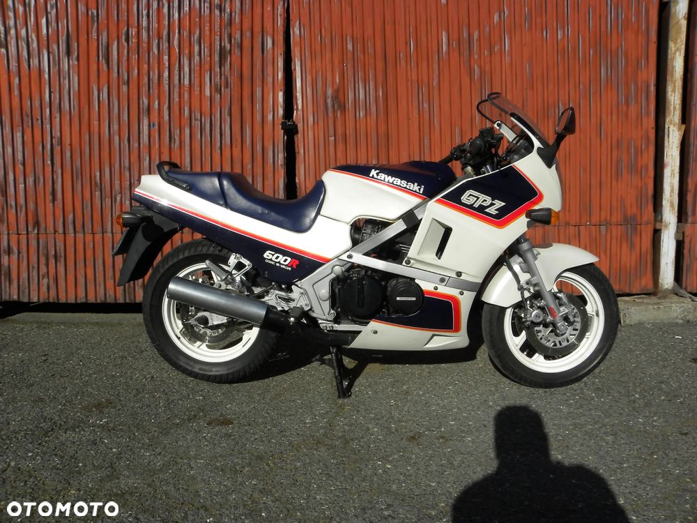 Kawasaki GPZ - 2