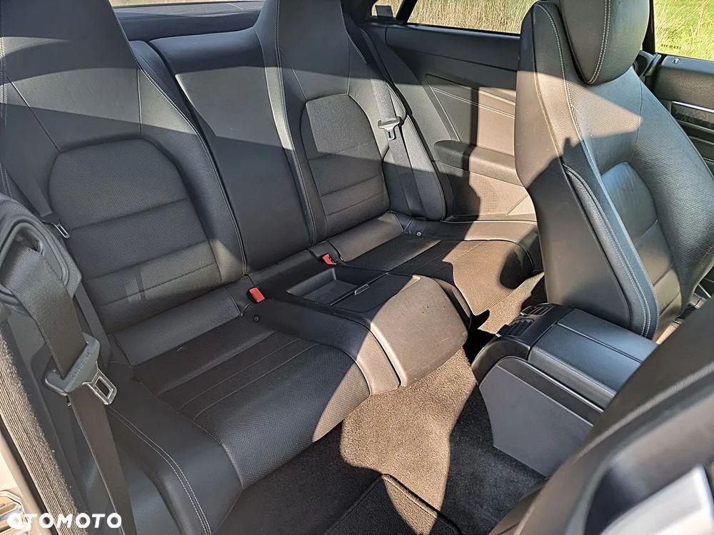 Mercedes-Benz Klasa E - 8