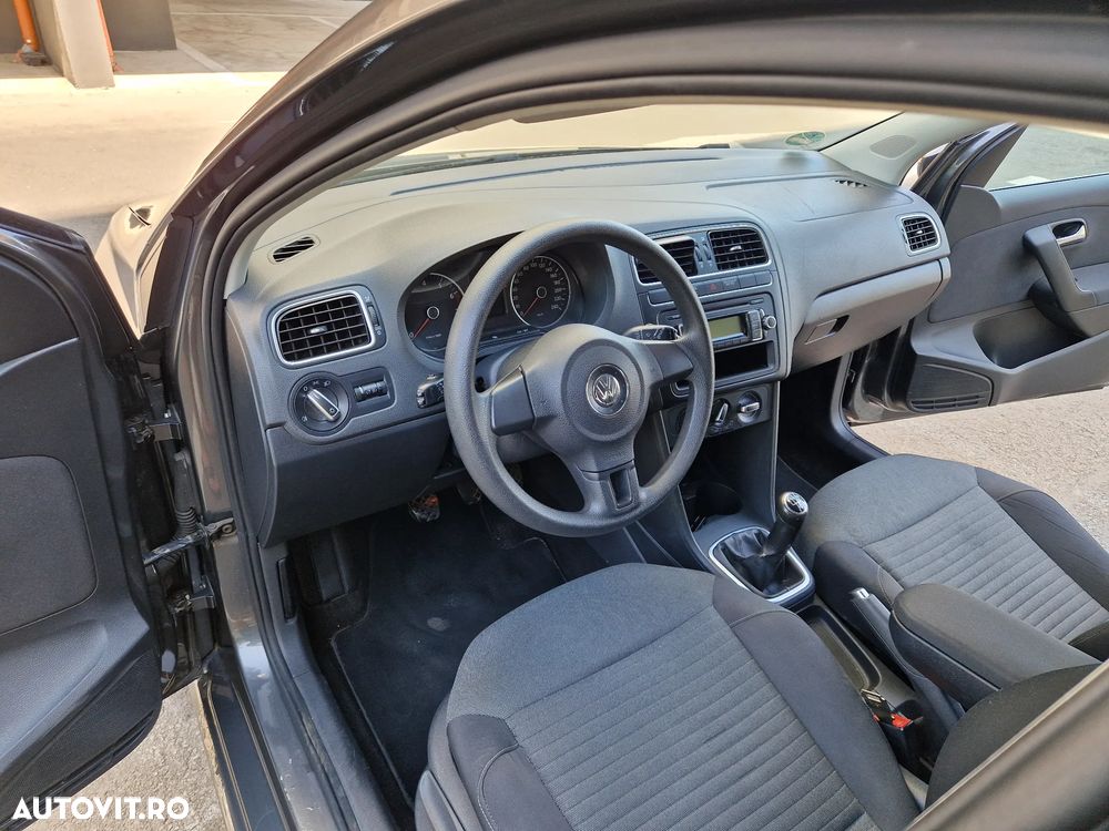 Volkswagen Polo - 10