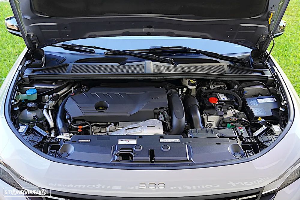 Peugeot 308 SW 1.6 Hybrid Allure Pack e-EAT8 - 11