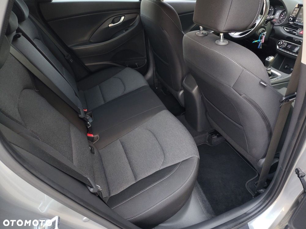 Hyundai i30 1.0 T-GDI Smart - 27