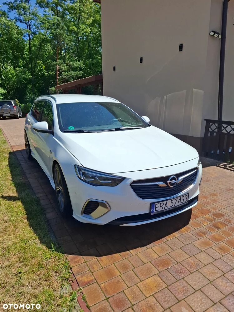 Opel Insignia 2.0 CDTI 4x4 GSi S&S - 9