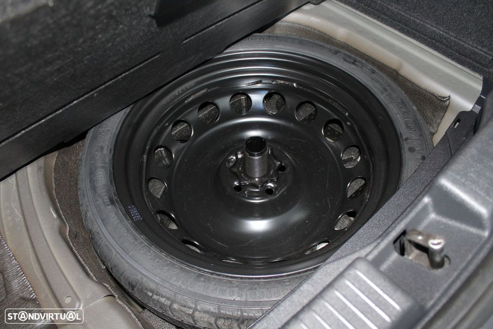 VW T-Cross 1.0 TSI Life DSG - 18