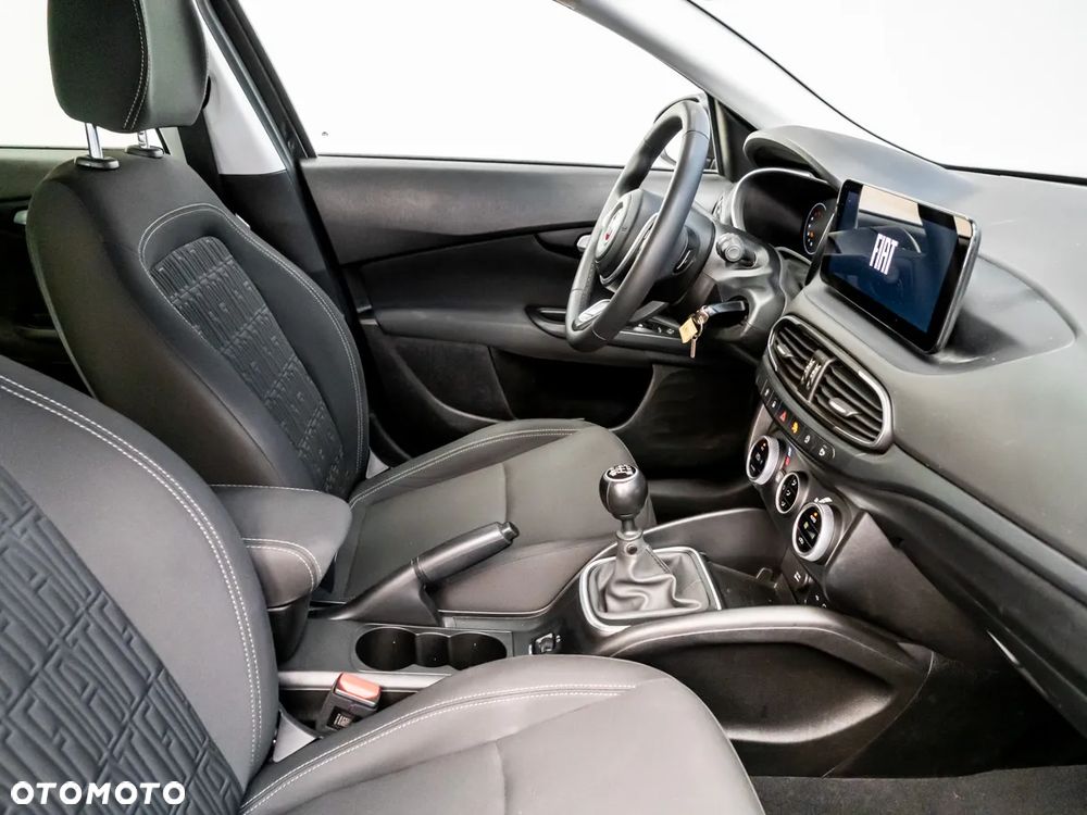 Fiat Tipo 1.6 MultiJet - 22