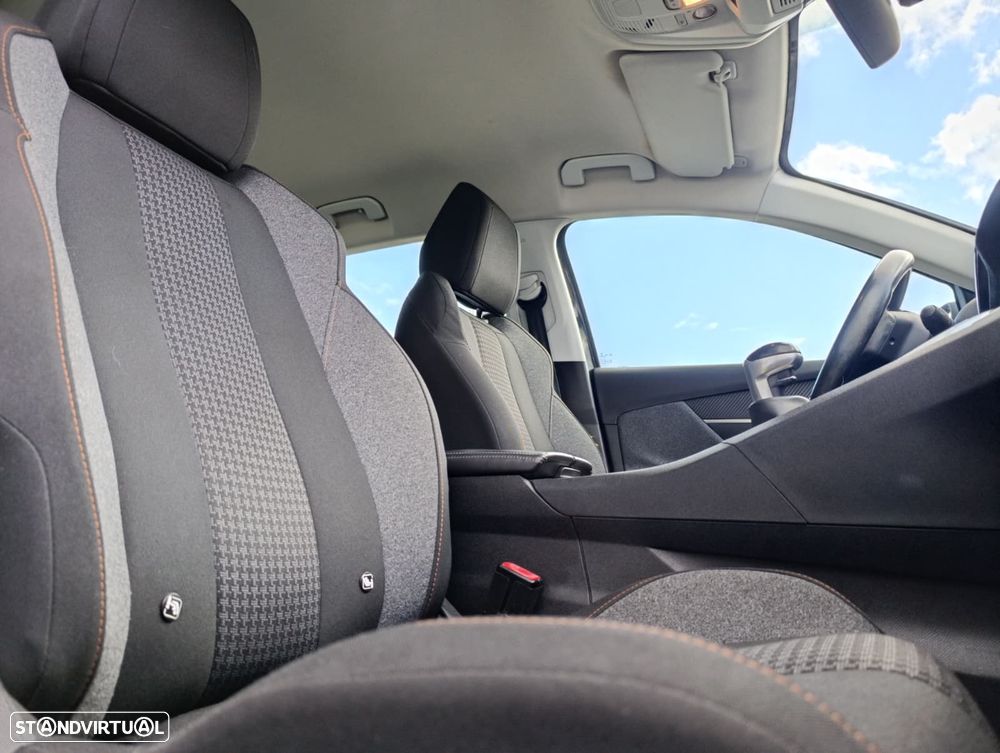Peugeot 3008 1.6 BlueHDi Allure - 11