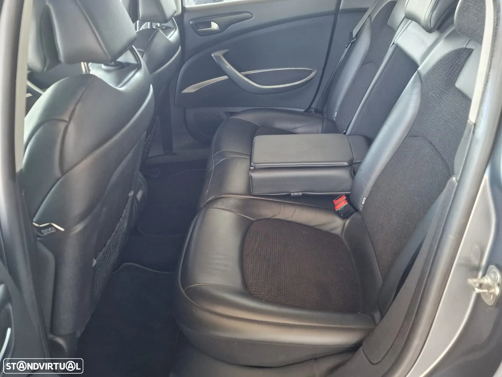 Citroën C5 1.6 HDi Business Airdream - 10