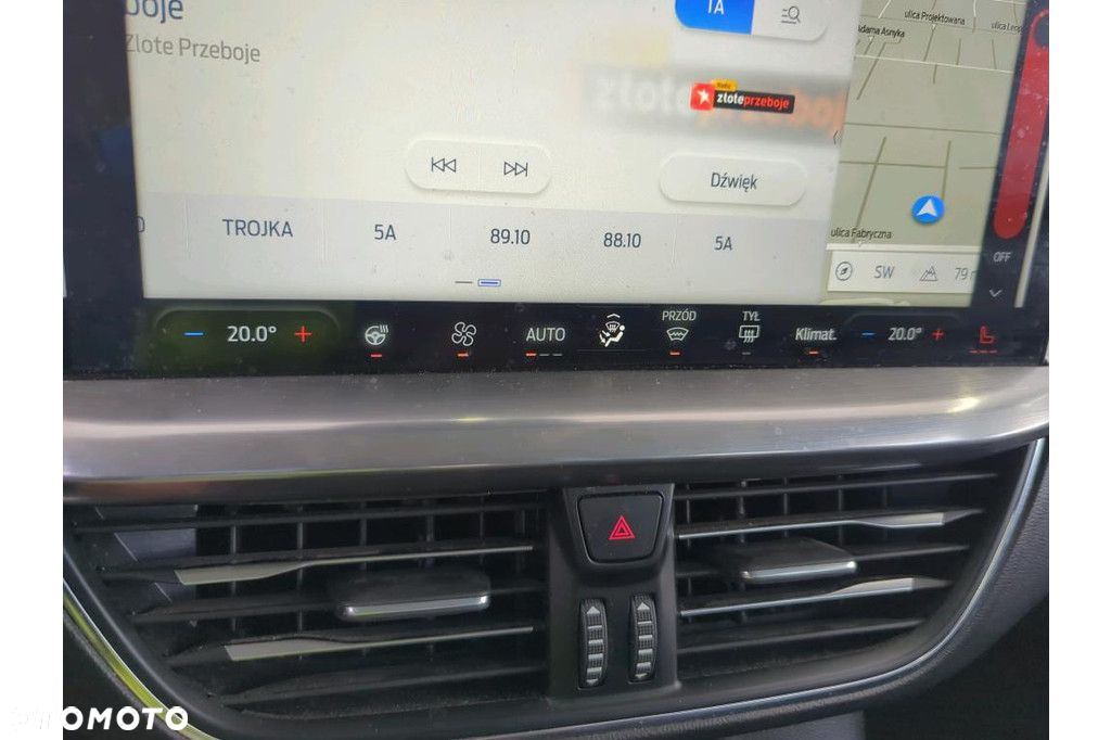 Ford Focus 1.0 EcoBoost Titanium - 9