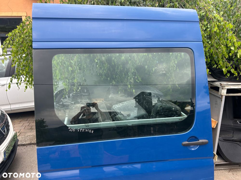 Mercedes Sprinter W906 drzwi przesuwne prawe bez rdzy - 3