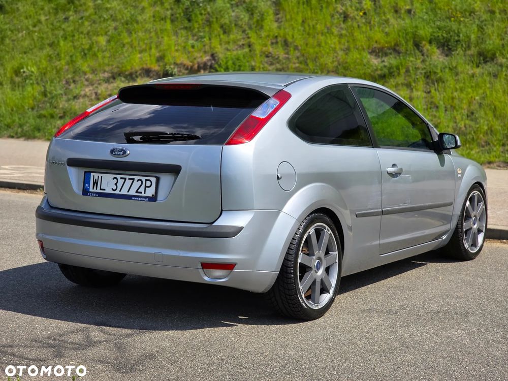 Ford Focus 1.8 Trend - 5