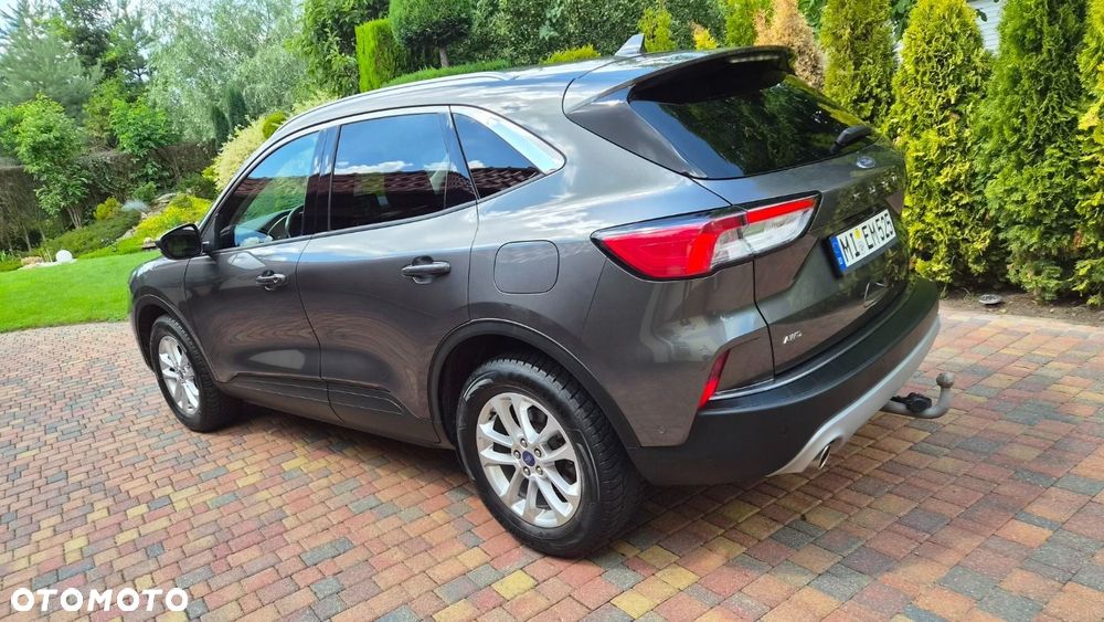 Ford Kuga - 5