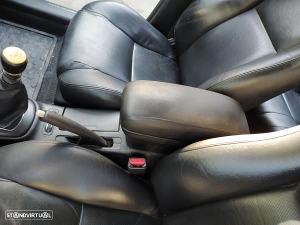 Apoio De Braço Toyota Avensis Combi (_T25_) - 1