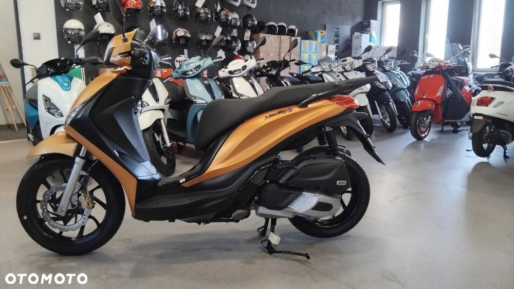 Piaggio Medley - 5