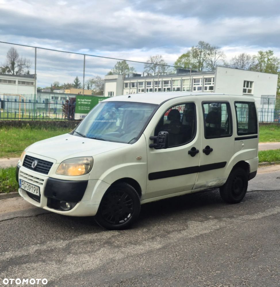 Fiat Doblo 5-osobowy - 16