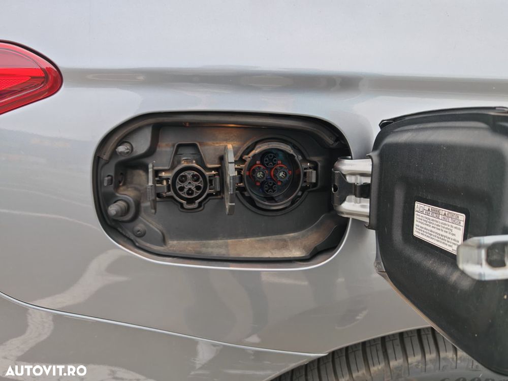 Mitsubishi Outlander 2.0 4WD - 10