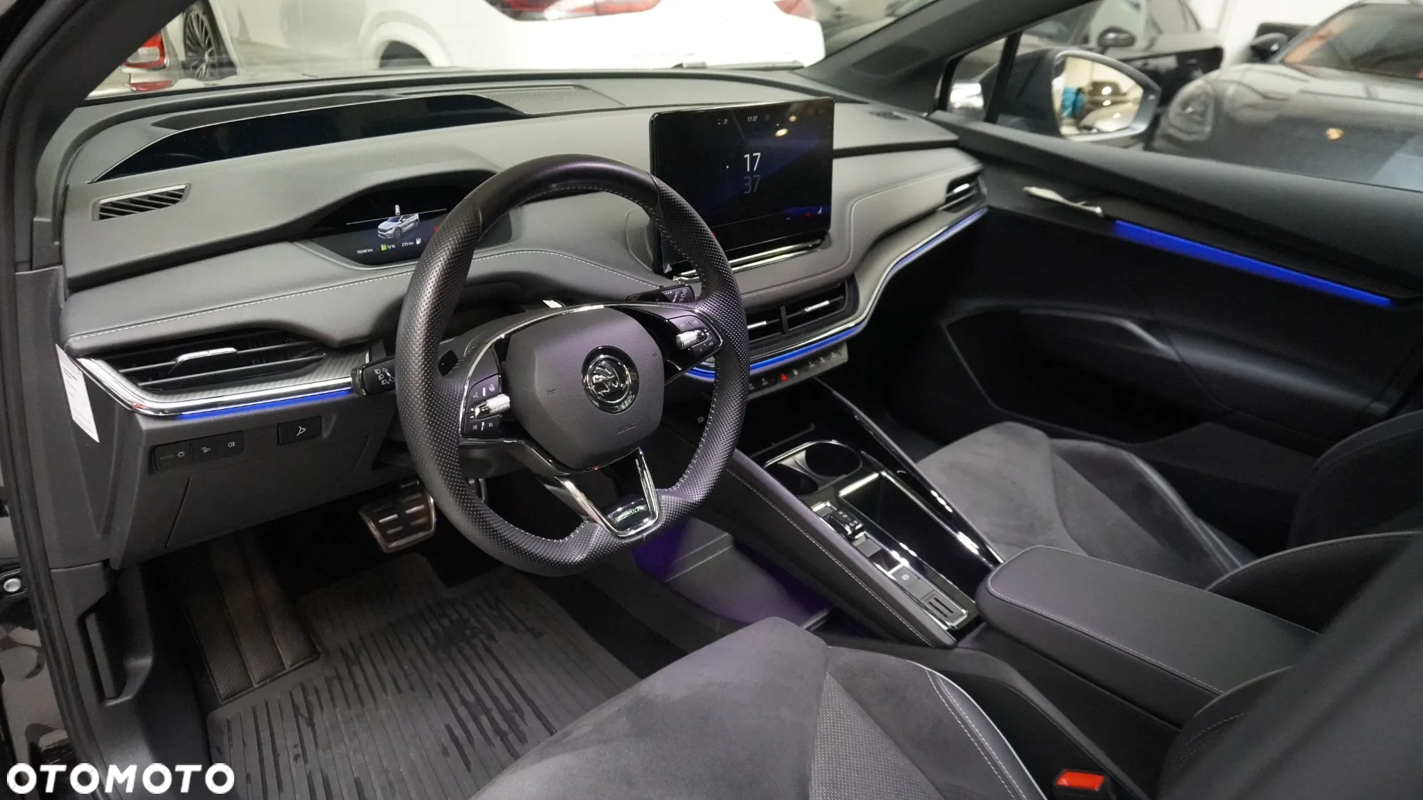Skoda Enyaq 80x 82kWh Sportline - 6