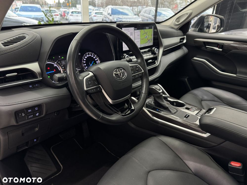 Toyota Highlander - 8