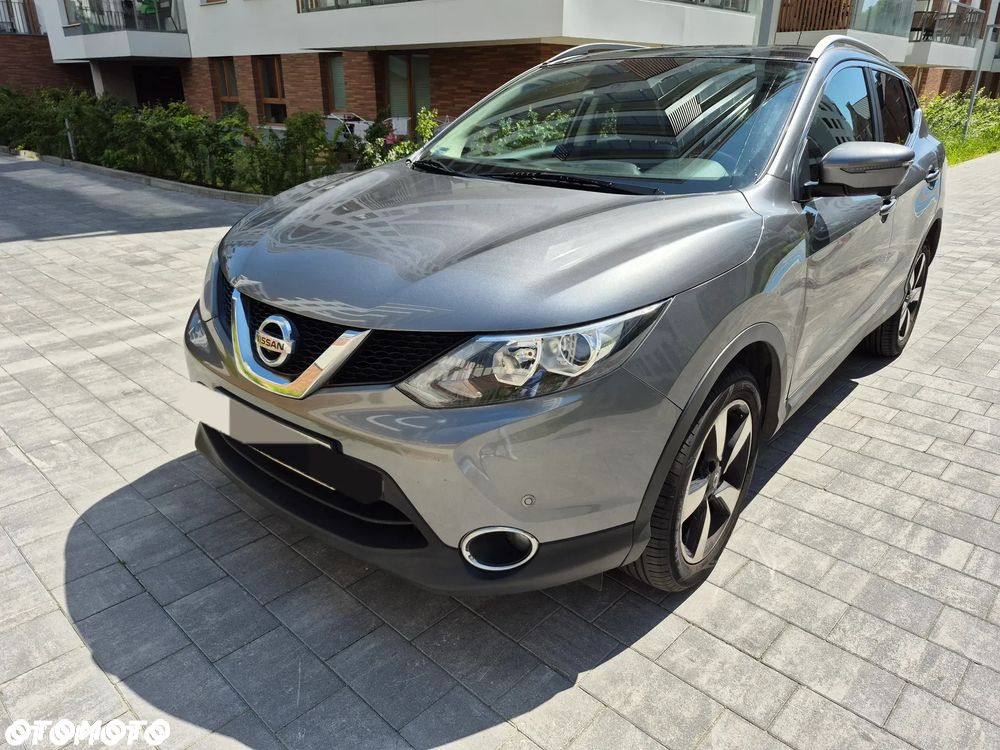 Nissan Qashqai - 1